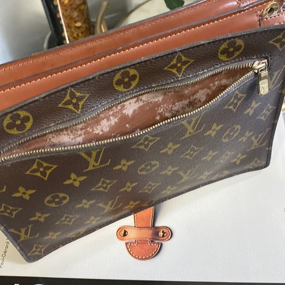 Authentic Louis Vuitton Clutch Bag “SOLD” - Picture 10 of 13